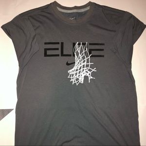 Never worn Nike dri-fit tee shirt!